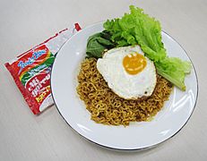 Indomie Mie Goreng Iga Penyet 1