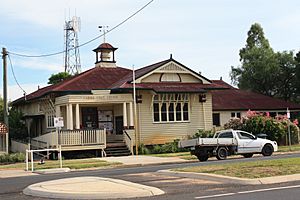 Post Office, Tambo