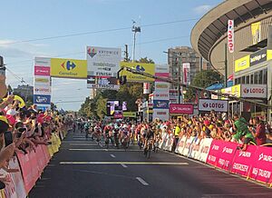 TdP2019 stage 2 peleton finish in Katowice