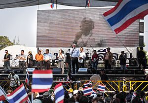 2014-02-02 Silom protest site 01