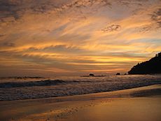 Atardecer en Manuel Antonio