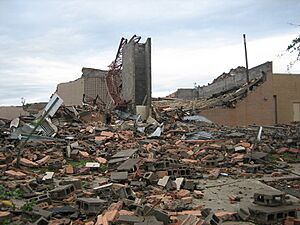 Chapman tornado damage