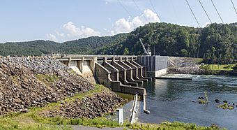 Chilhowee Dam NC4.jpg