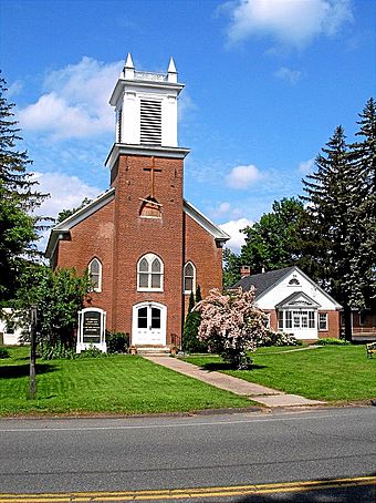 Christ Church, Bethlehem, Connecticut.jpg