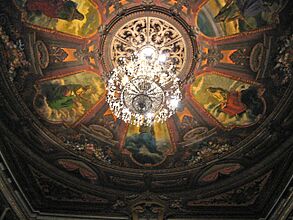 Interior Teatro Colon Bogota