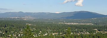 Mica Peaks from Eagle Peak.jpg