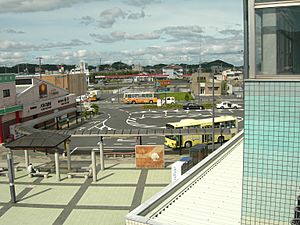 Sukumo-Station-square-rotary