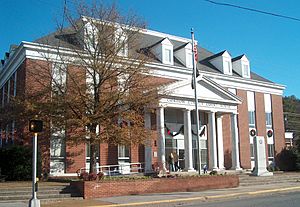 Calhouncourthouse