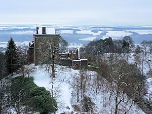 Castle Campbell 08