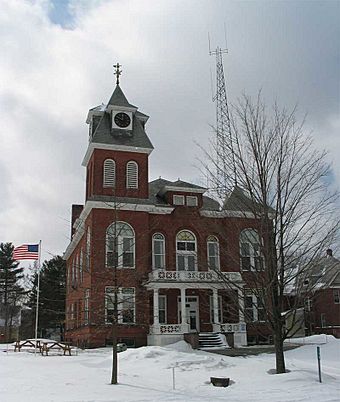 Hyde park courthouse 20040313.jpg