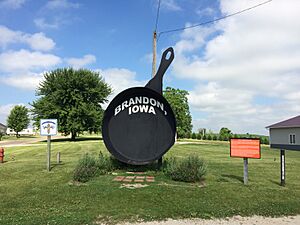 Iowa's Largest Fryin' Pan