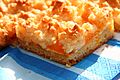 Mandarinen-Schmandkuchen mit Kokosstreuseln 001.jpg