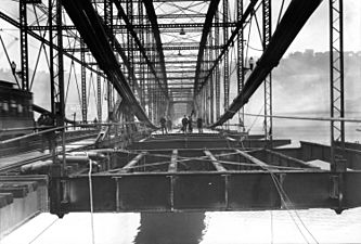 Smithfield Street Bridge Construction (715.3319336.CP)