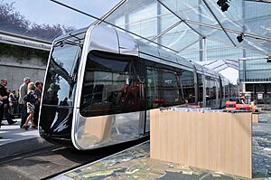 Tram Tours Maquette-exterieur1