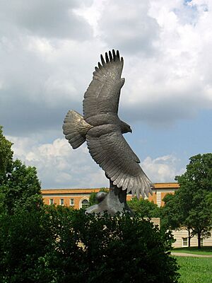 UNT Eagle statue