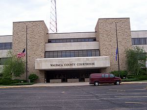 Waupaca County Courthouse