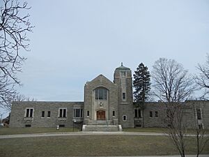 Woodlawn Mausoleum.JPG