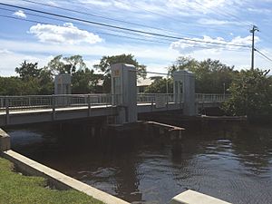 Billy's Creek Bridge.JPG