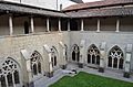 Cloître de l'abbaye Notre-Dame d'Ambronay