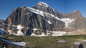 Jasper Park Edith Cavell.jpg