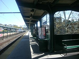 Manayunk Station