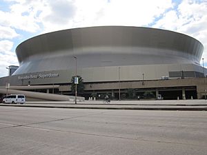 Mercedes-Benz Superdome Poydras bike