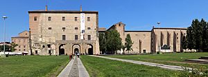 Parma, palazzo della pilotta 01