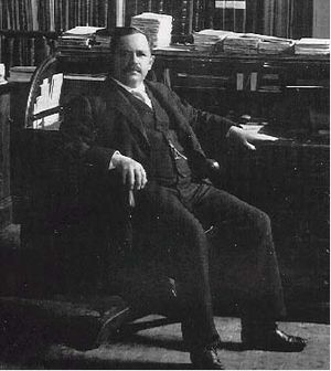 Wilbur Atwater seated.jpg