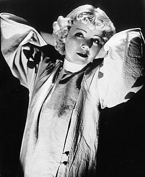 Alice White Publicity photo 1934.jpg