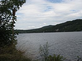 Crystal Lake, Vermont, August 2010.jpg