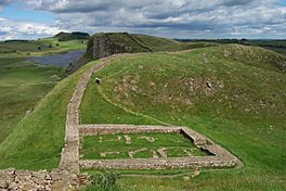 Milecastle 39 on Hadrian's Wall.jpg