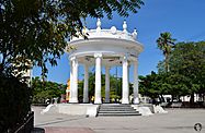 Plaza centenario Cienaga Magdalena.jpg