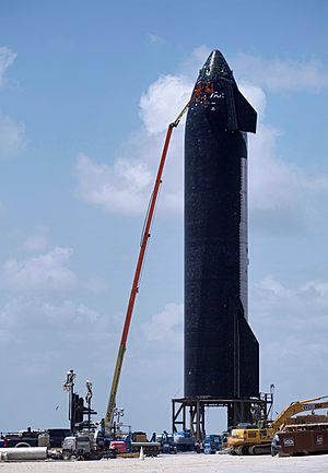 Starship SN20 getting a tile inspection