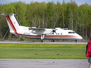 DeHavillandDHC-8-102-06