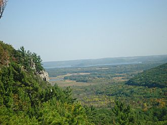 Devilslakestateparkmountaintop