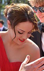 Elizabeth Gillies 2012