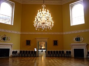 Octagon Room