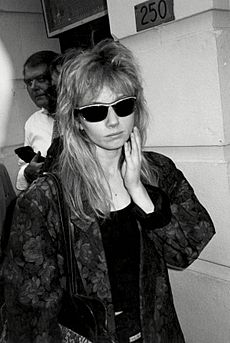 Rebecca De Mornay (1987)