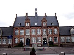 Zonnebeke town hall