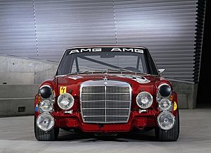 1971 Mercedes-Benz 300 SEL 6.8 AMG "Rote sau"