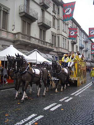 Ivrea Carnevale Carro da Getto