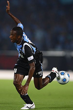 Juninho Kawasaki Frontale.jpg