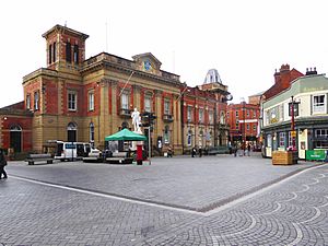 Kidderminster town centre, Kidderminster, Worcs, geograph 6411691 by P L Chadwick.jpg