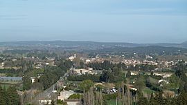 Mouriès vue générale.JPG