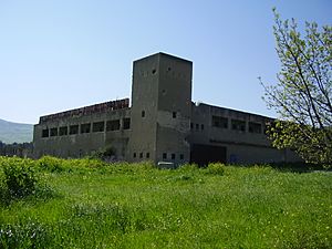 PikiWiki Israel 18888 Gesher Police Station