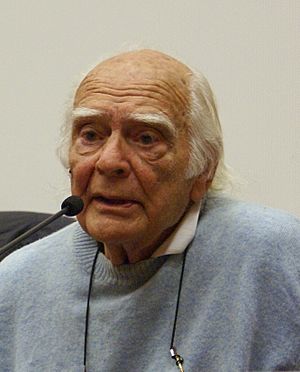 Antonio Isasi-Isasmendi - Seminci 2011.jpg