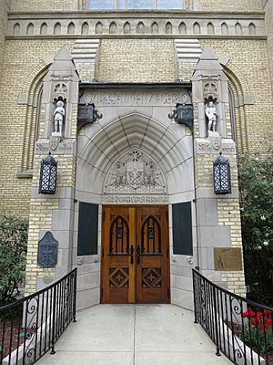 Basilica of the Sacred Heart (Notre Dame, Indiana) - exterior, east portal, memorial to Notre Dame students killed in WWI