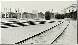 Central Station L.A. platforms