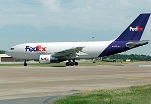 Fedex.a310-200.n420fe.arp