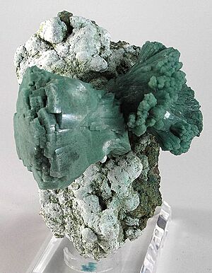 Heulandite-Celadonite-191727